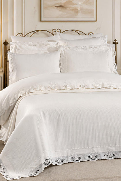 Puerta Çiçek İşlemeli King Size 9 Parça Nevresim + Pike Set