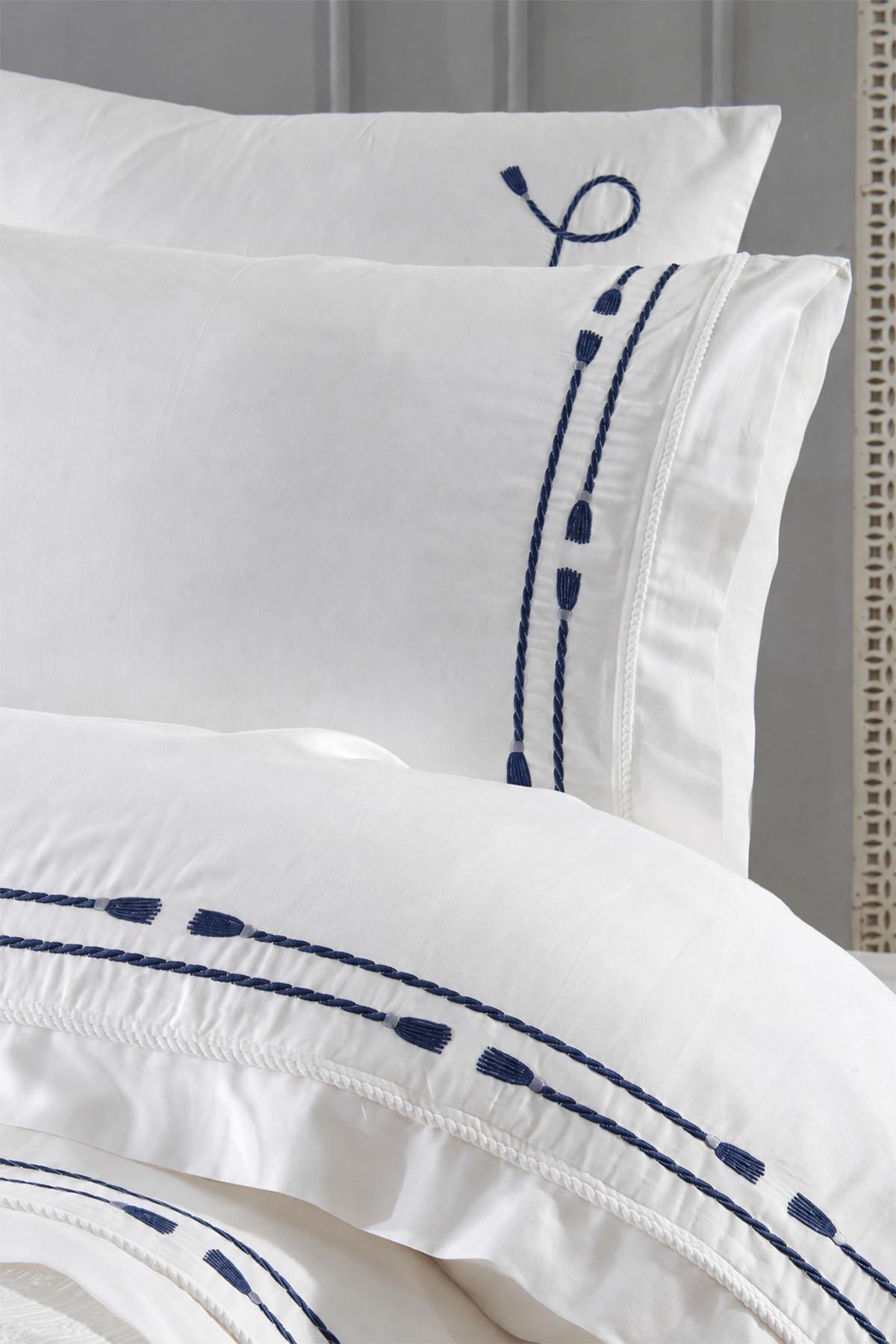 Rom Nakışlı Çift Kişilik 7 Parça Nevresim + Pike Set