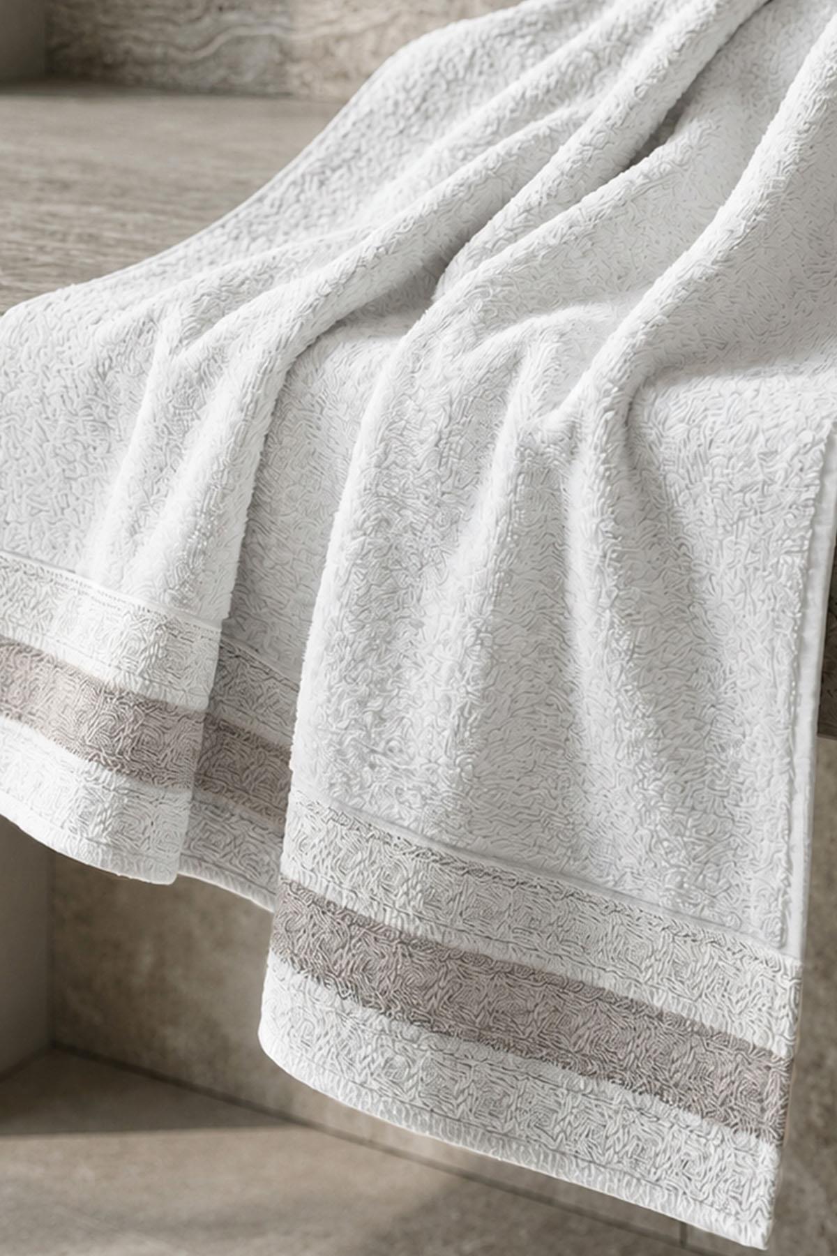 Samos Şerit Geçişli Banyo Havlusu (90 x 150 cm)