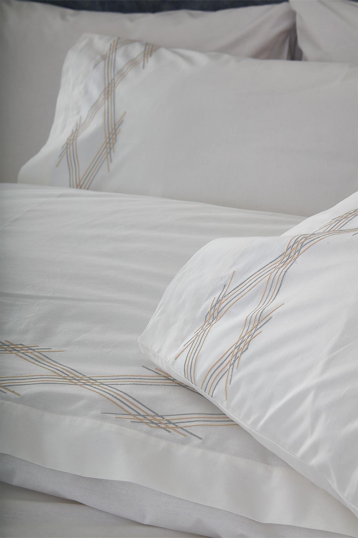 Alizya Karo Nakışlı Çift Kişilik 6 Parça Nevresim Takımı - Nazik Home - Yuvama Değer!