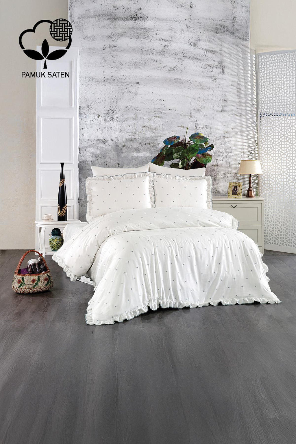 Amore Kalp Nakışlı Pamuk Saten King Size 6 Parça Nevresim Takımı - Nazik Home - Yuvama Değer!