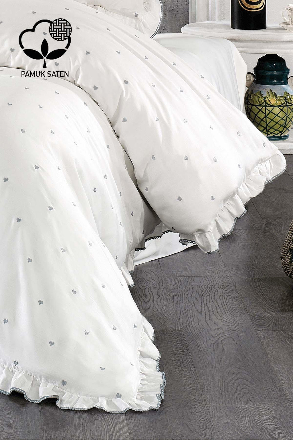 Amore Kalp Nakışlı Pamuk Saten Süper King Size 6 Parça Nevresim Takımı - Nazik Home - Yuvama Değer!