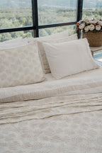 Arista Yaprak İşlemeli Çift Kişilik 9 Parça Nevresim + Pike Set