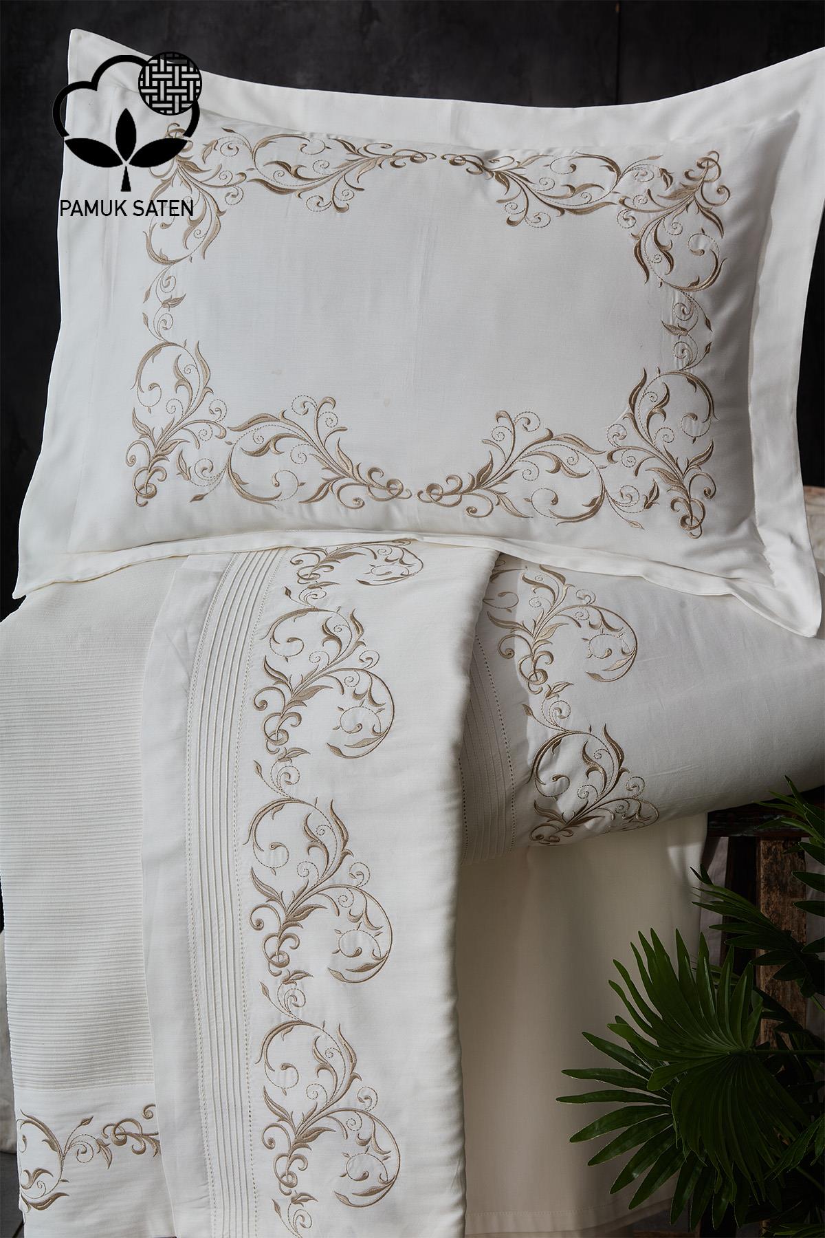 Aşiyan İşlemeli Çift Kişilik 7 Parça Nevresim + Pike Set