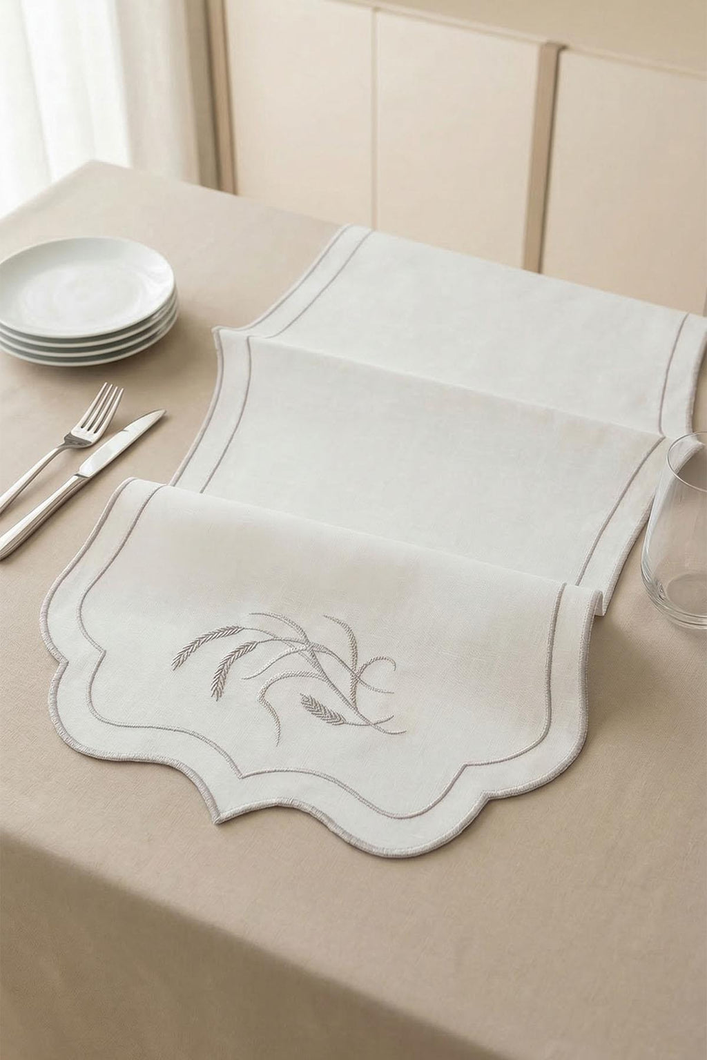 Başak Nakışlı Leke Tutmaz Dertsiz Runner (40 x 140 cm)