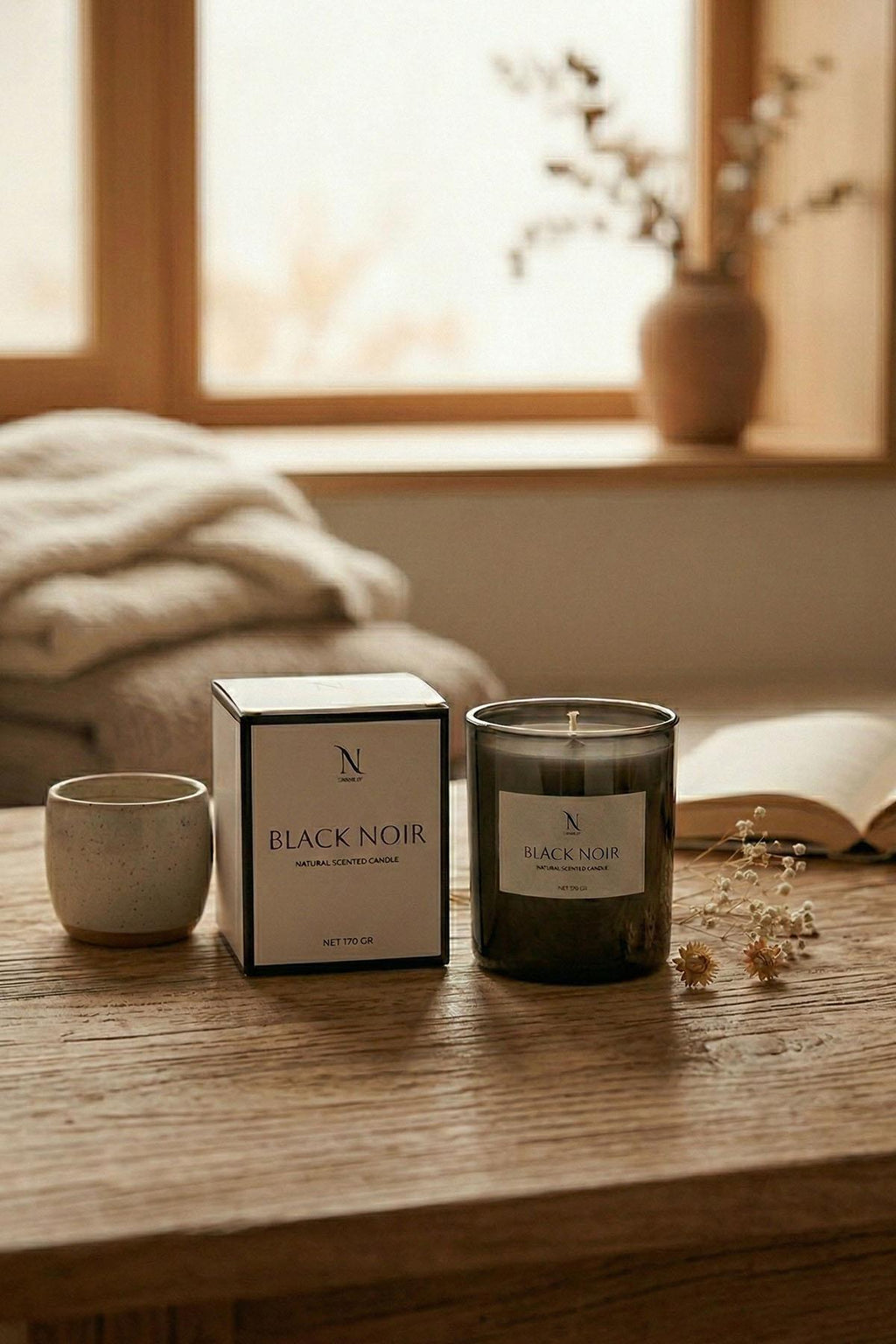 Black Noir Mum 170 GR (7 x 7 cm)