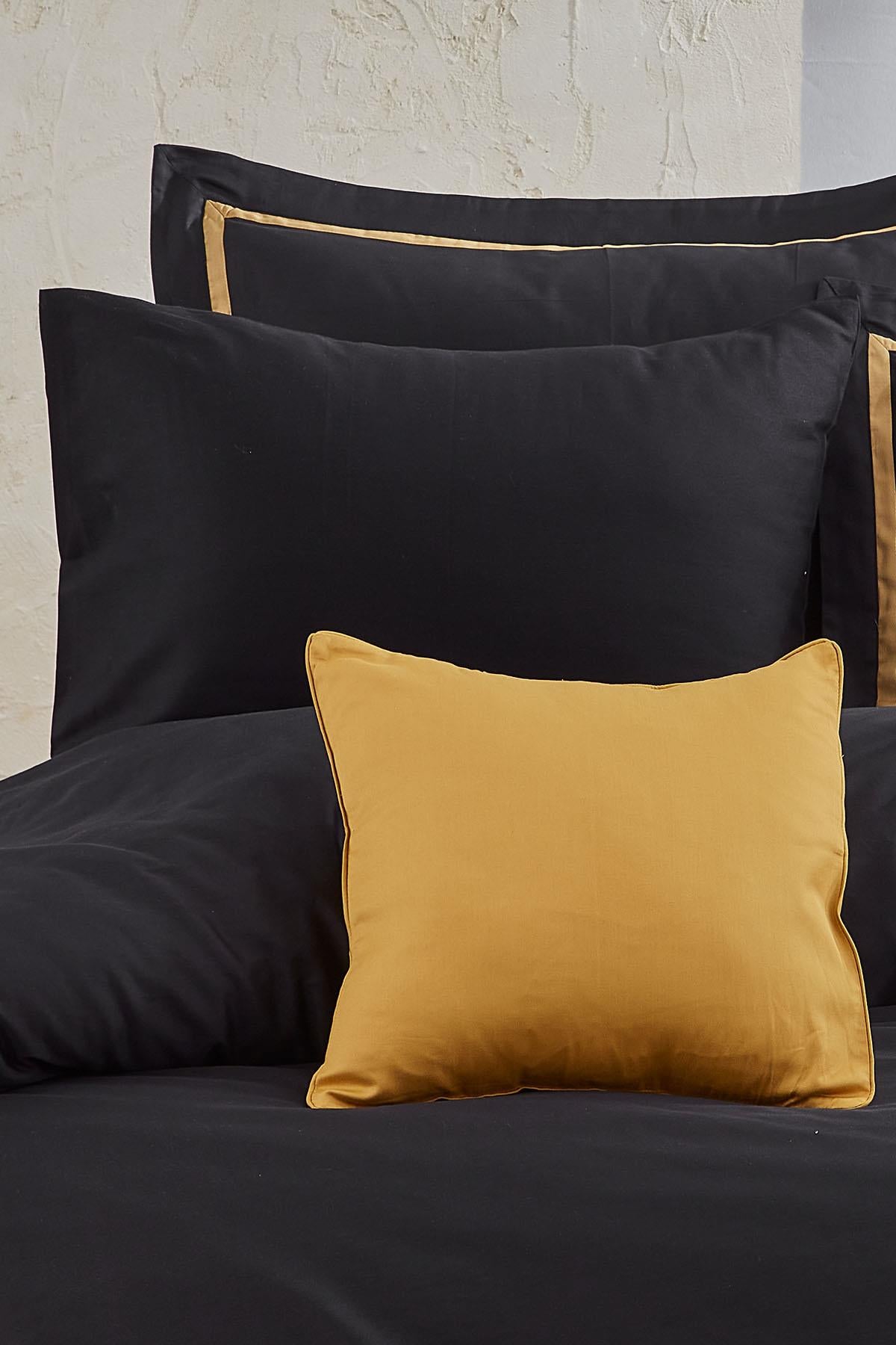 Carisma Biyeli Pamuk Saten Süper King Size 7 Parça Nevresim Takımı