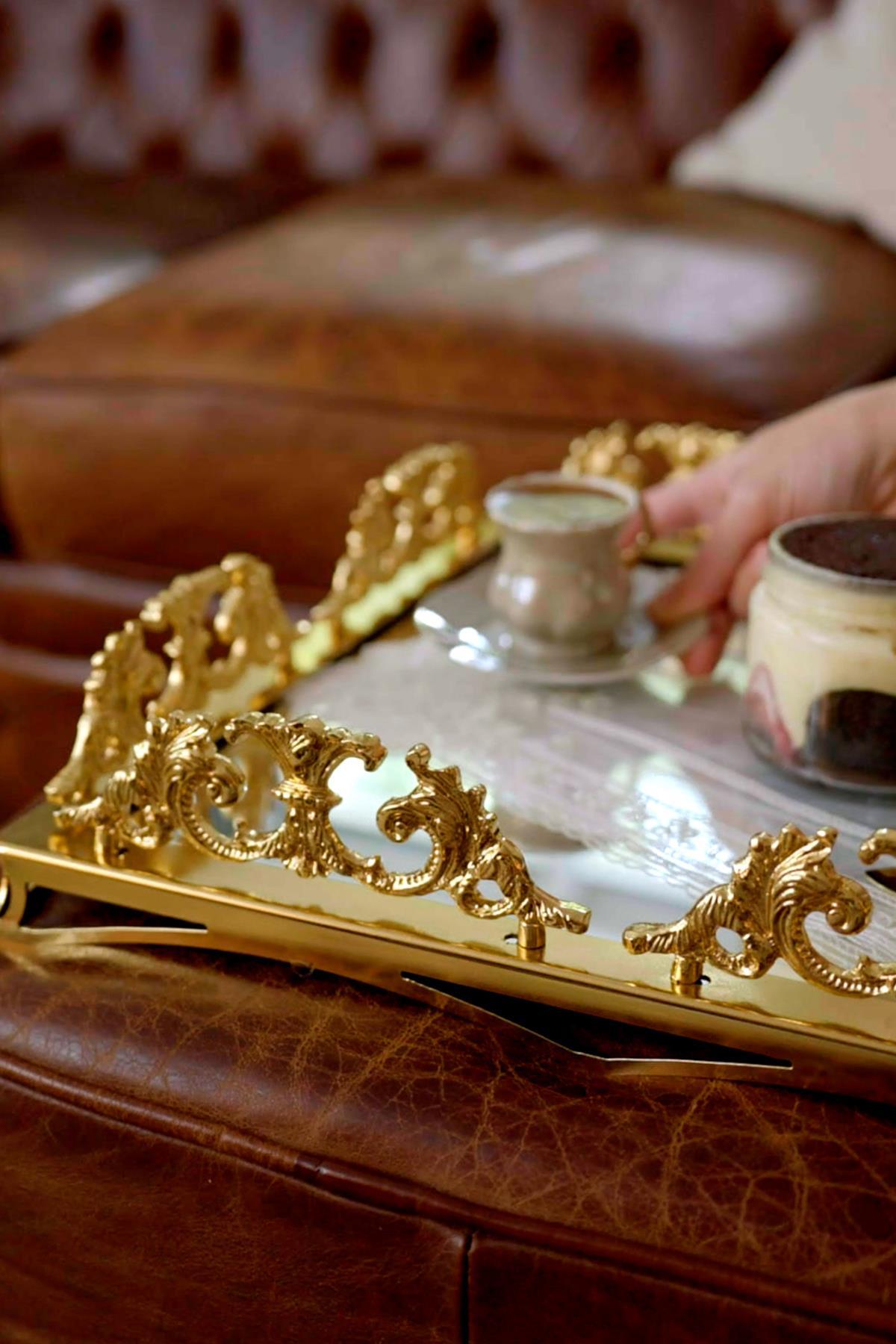 Elite Taç İşlemeli Kare Altın Büyük Tepsi (47 x 47 cm) - Nazik Home - Yuvama Değer!