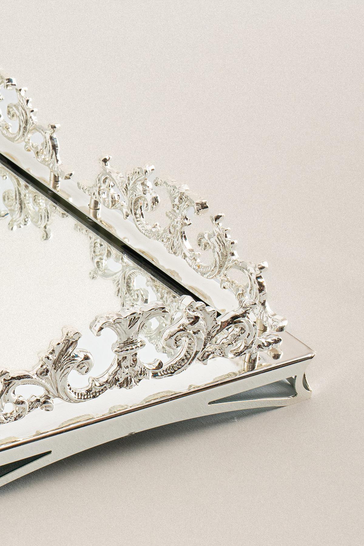 Elite Taç İşlemeli Kare Gümüş Büyük Tepsi (47 x 47 cm) - Nazik Home - Yuvama Değer!