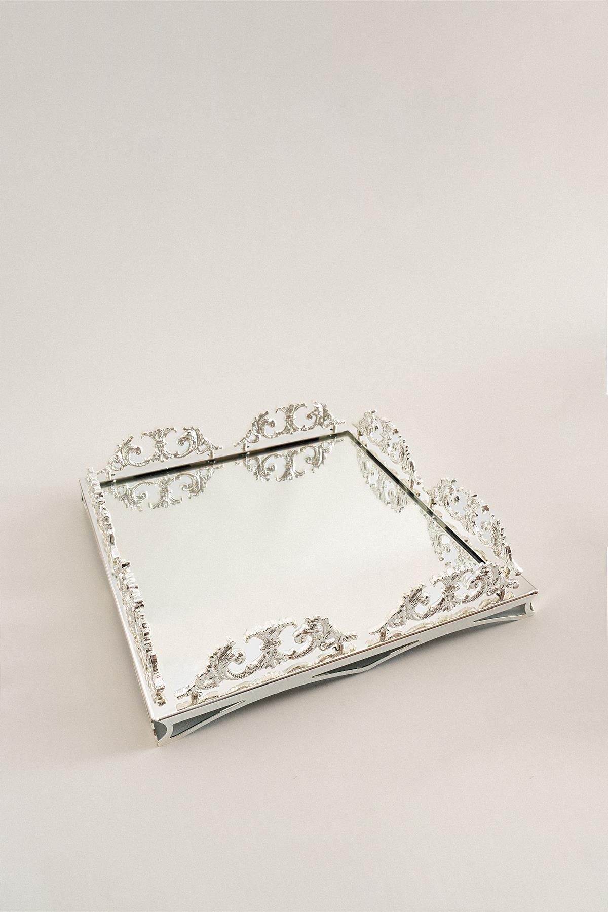 Elite Taç İşlemeli Kare Gümüş Orta Tepsi (37 x 37 cm) - Nazik Home - Yuvama Değer!