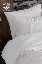 Emma Dantelli Çift Kişilik 7 Parça Nevresim + Pike Set - Nazik Home - Yuvama Değer!