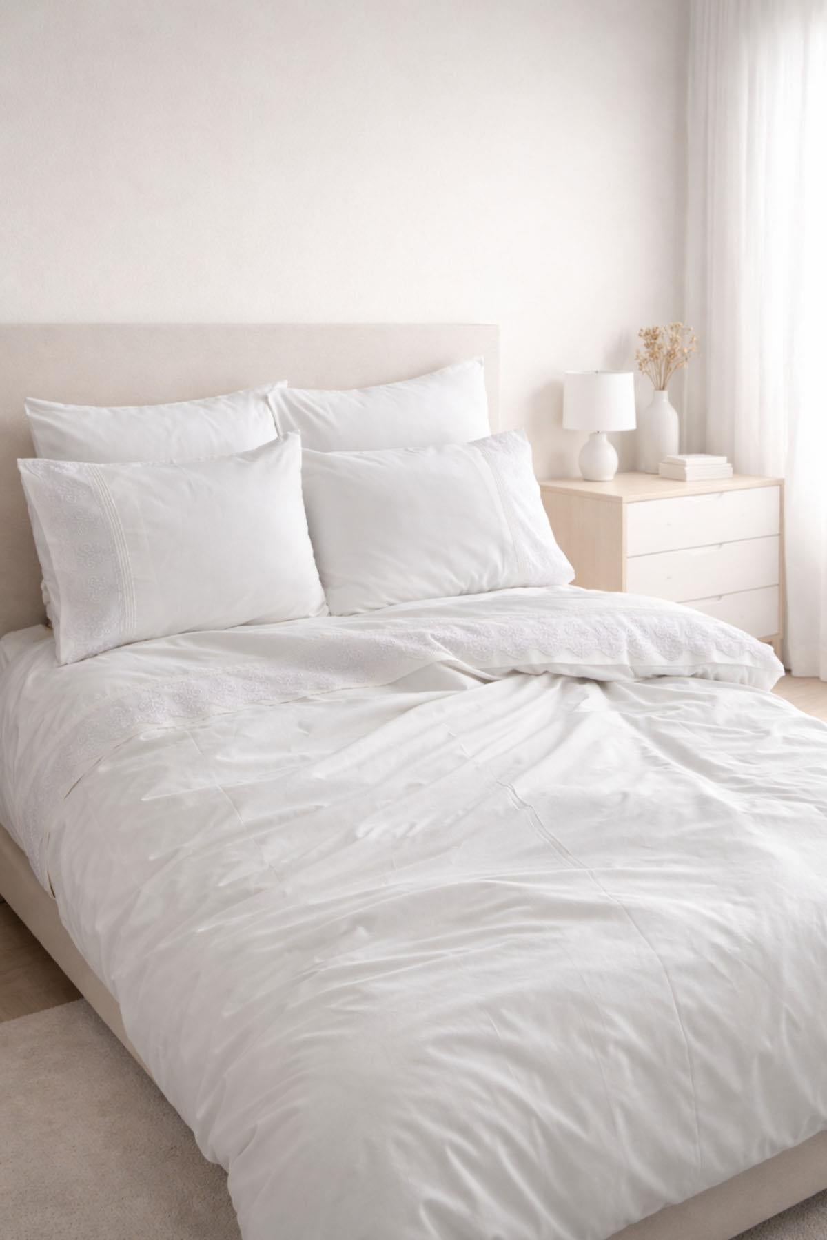 Farah İşlemeli %100 Pamuk Çift Kişilik 6 Parça Nevresim Takımı