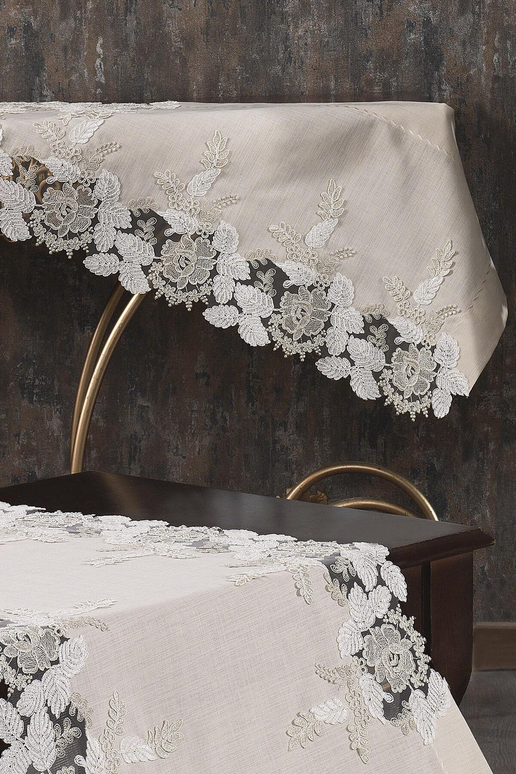 Floransa Dantelli Leke Tutmaz 5 Parça Salon Örtü Takımı