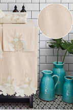 Floransa Dantelli Banyo Havlusu (90 x 150 cm)