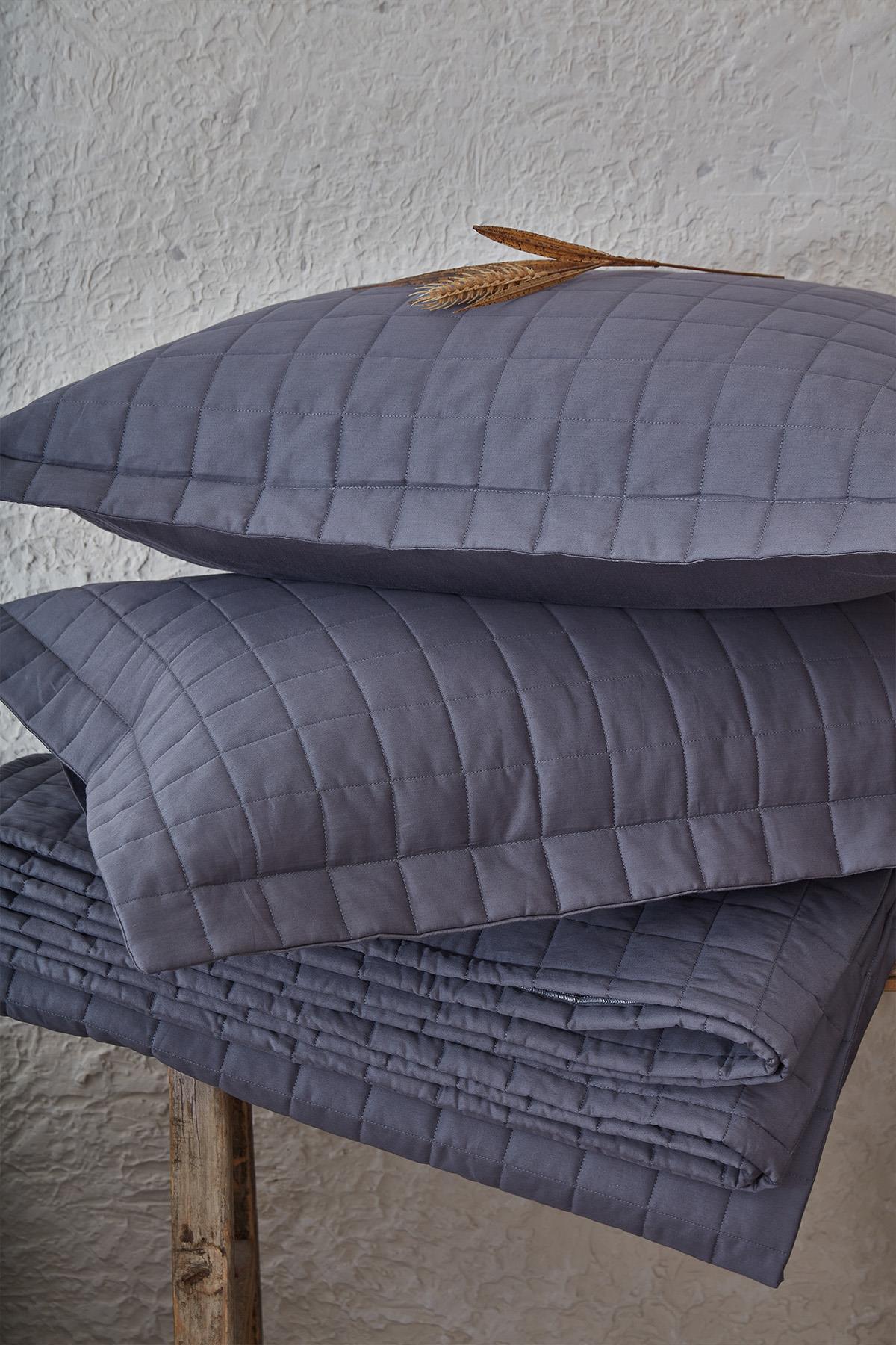 Girne Kapitoneli Çift Kişilik Yatak Örtüsü - Nazik Home - Yuvama Değer!