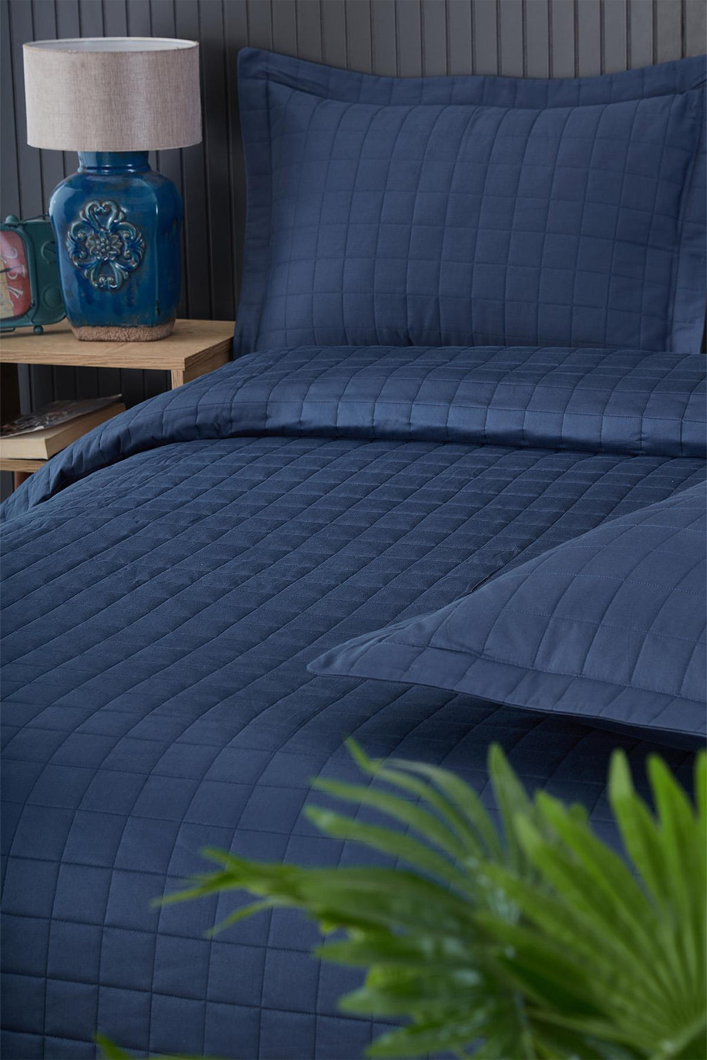 Girne Kapitoneli Çift Kişilik Yatak Örtüsü - Nazik Home - Yuvama Değer!