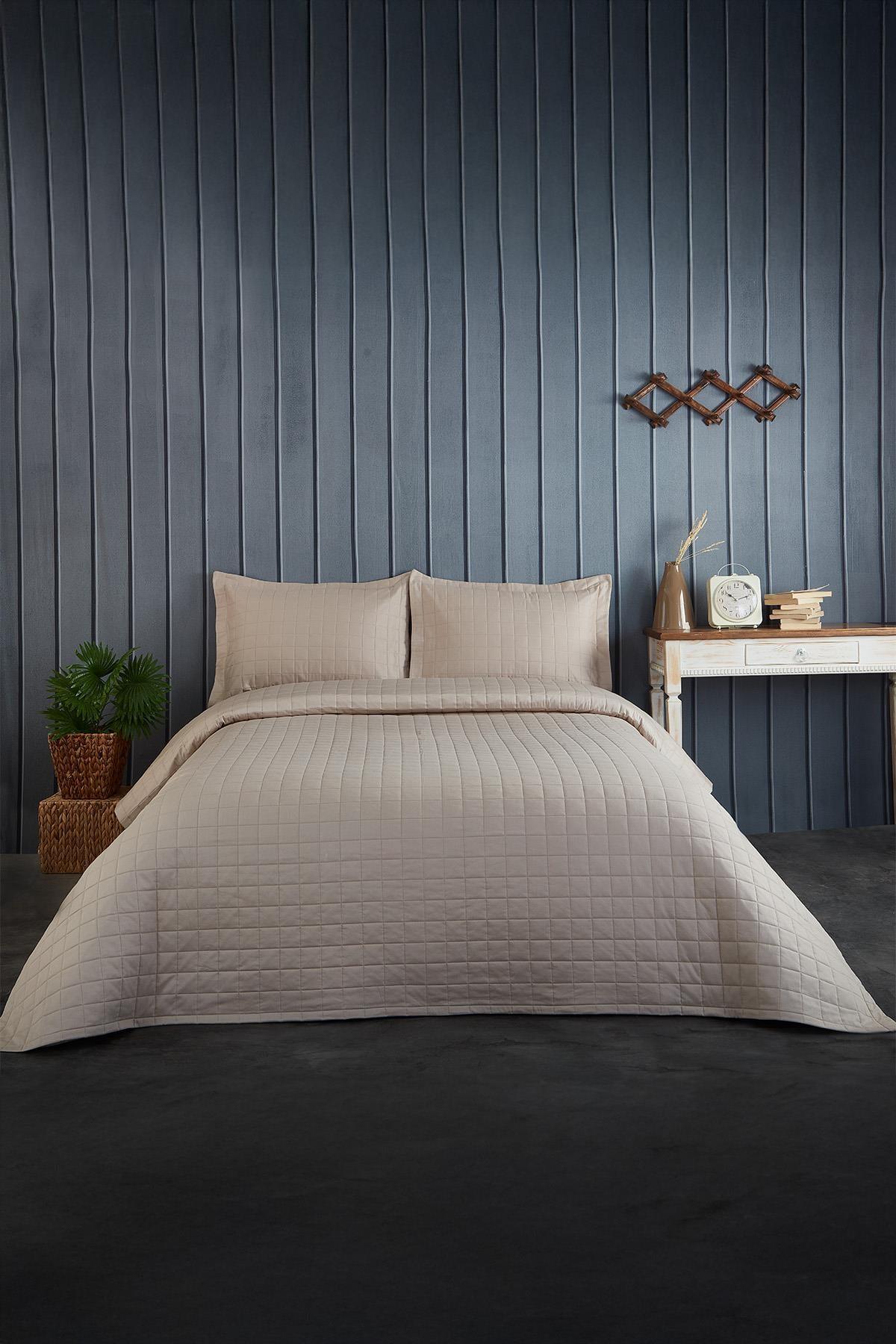 Girne Kapitoneli Çift Kişilik Yatak Örtüsü - Nazik Home - Yuvama Değer!