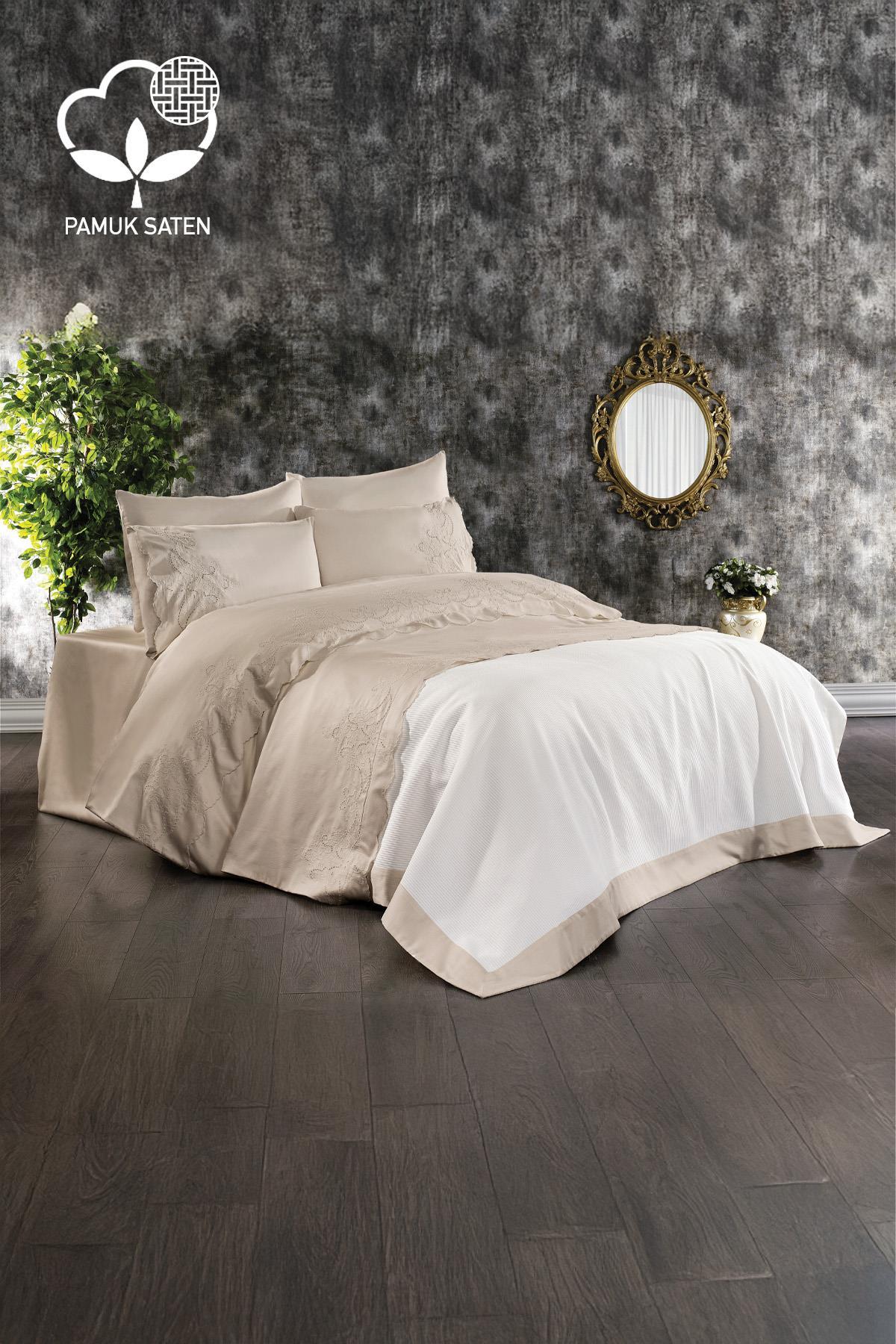 Hanedan İşlemeli King Size 7 Parça Nevresim + Pike Set