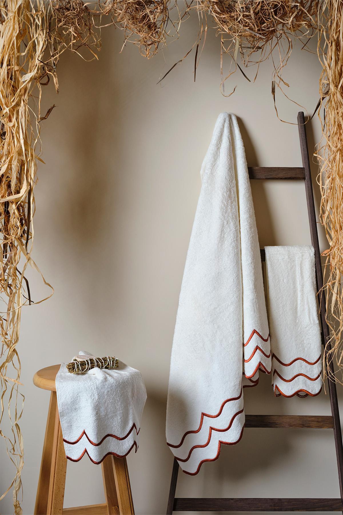 Helena El Havlusu (30 x 50 cm) - Nazik Home - Yuvama Değer!