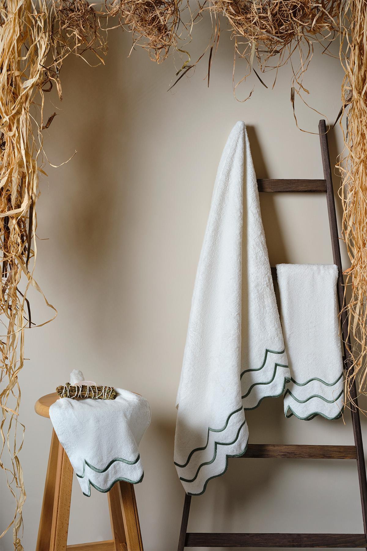 Helena El Havlusu (30 x 50 cm) - Nazik Home - Yuvama Değer!