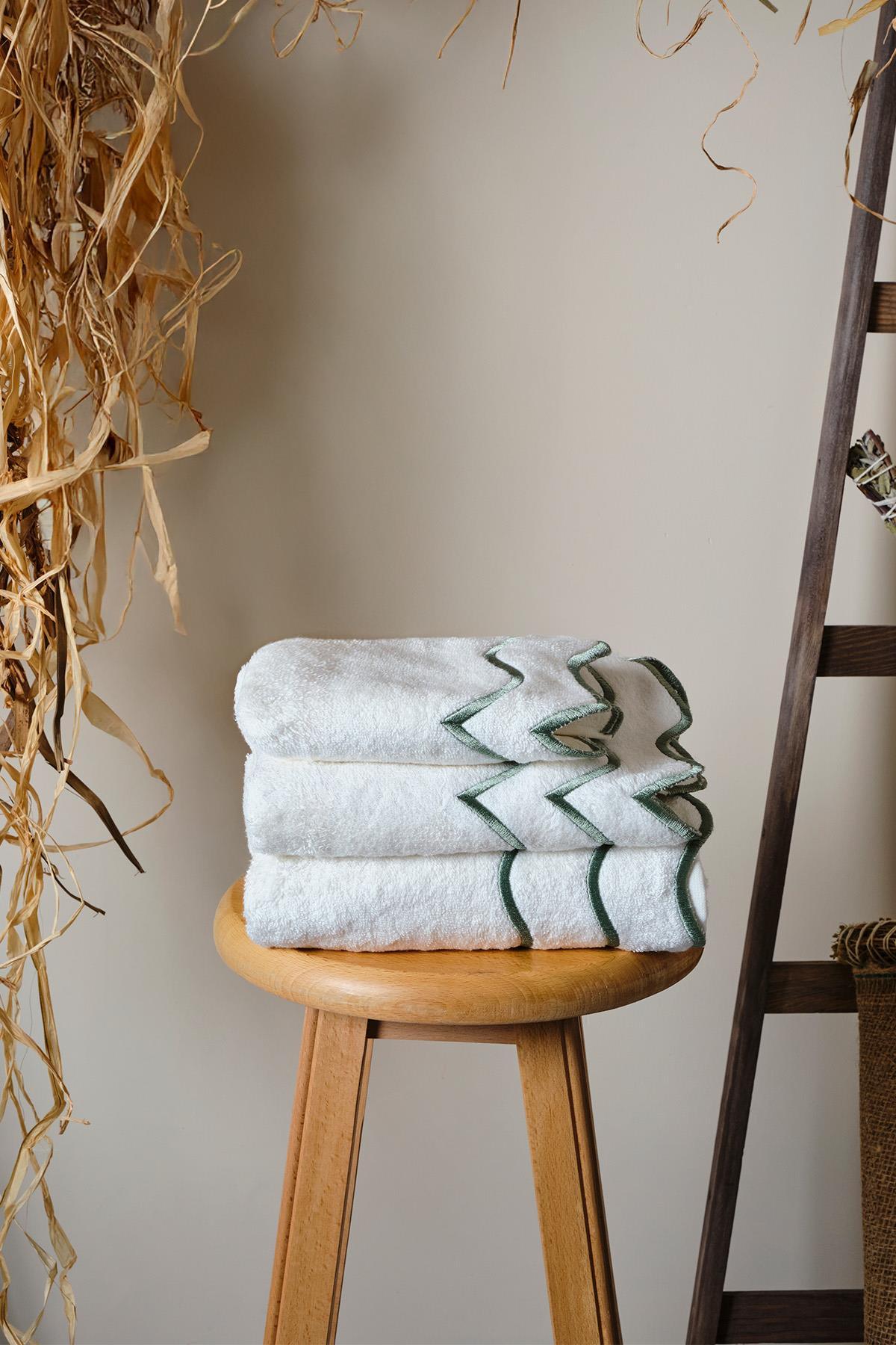 Helena Banyo Havlusu (90 x 150 cm) - Nazik Home - Yuvama Değer!