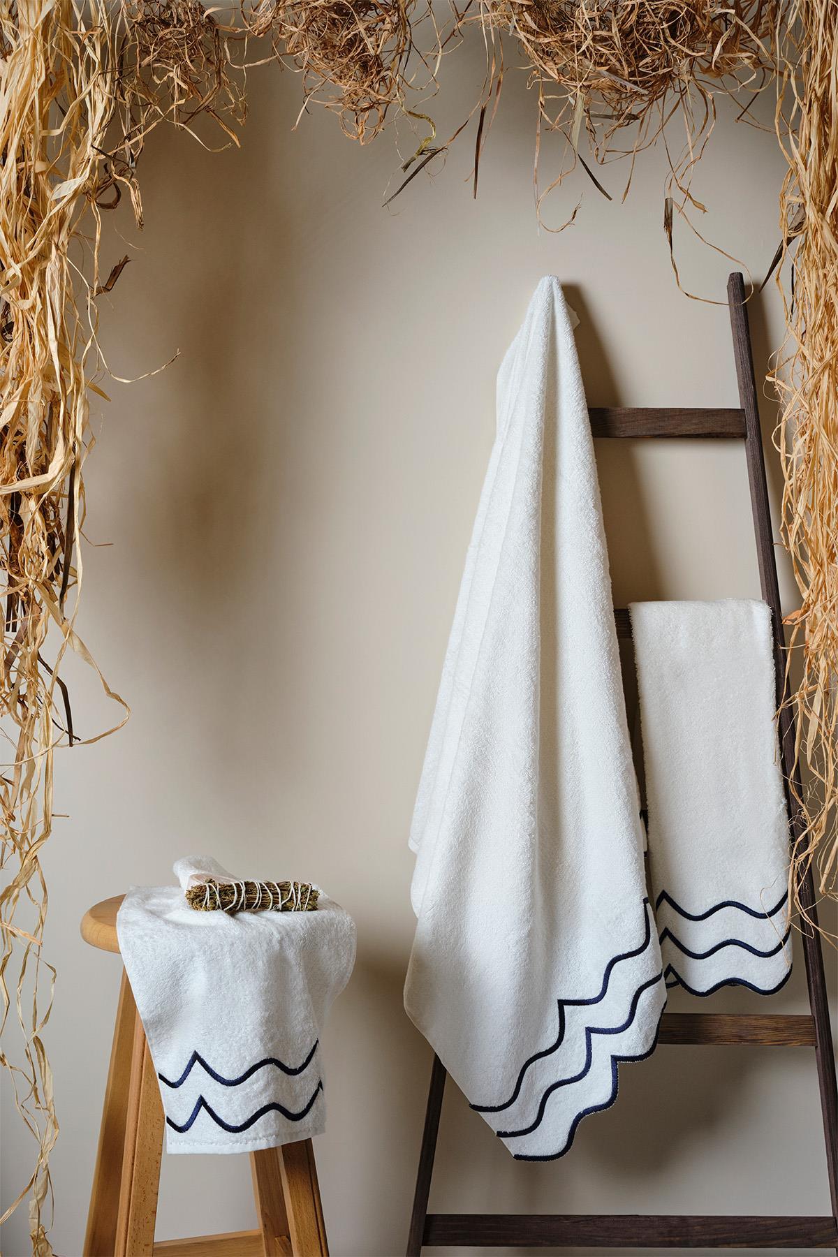 Helena Banyo Havlusu (90 x 150 cm) - Nazik Home - Yuvama Değer!