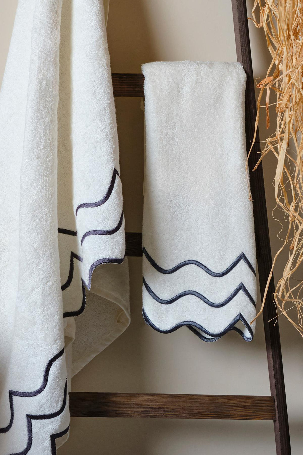 Helena Yüz Havlusu (50 x 90 cm) - Nazik Home - Yuvama Değer!