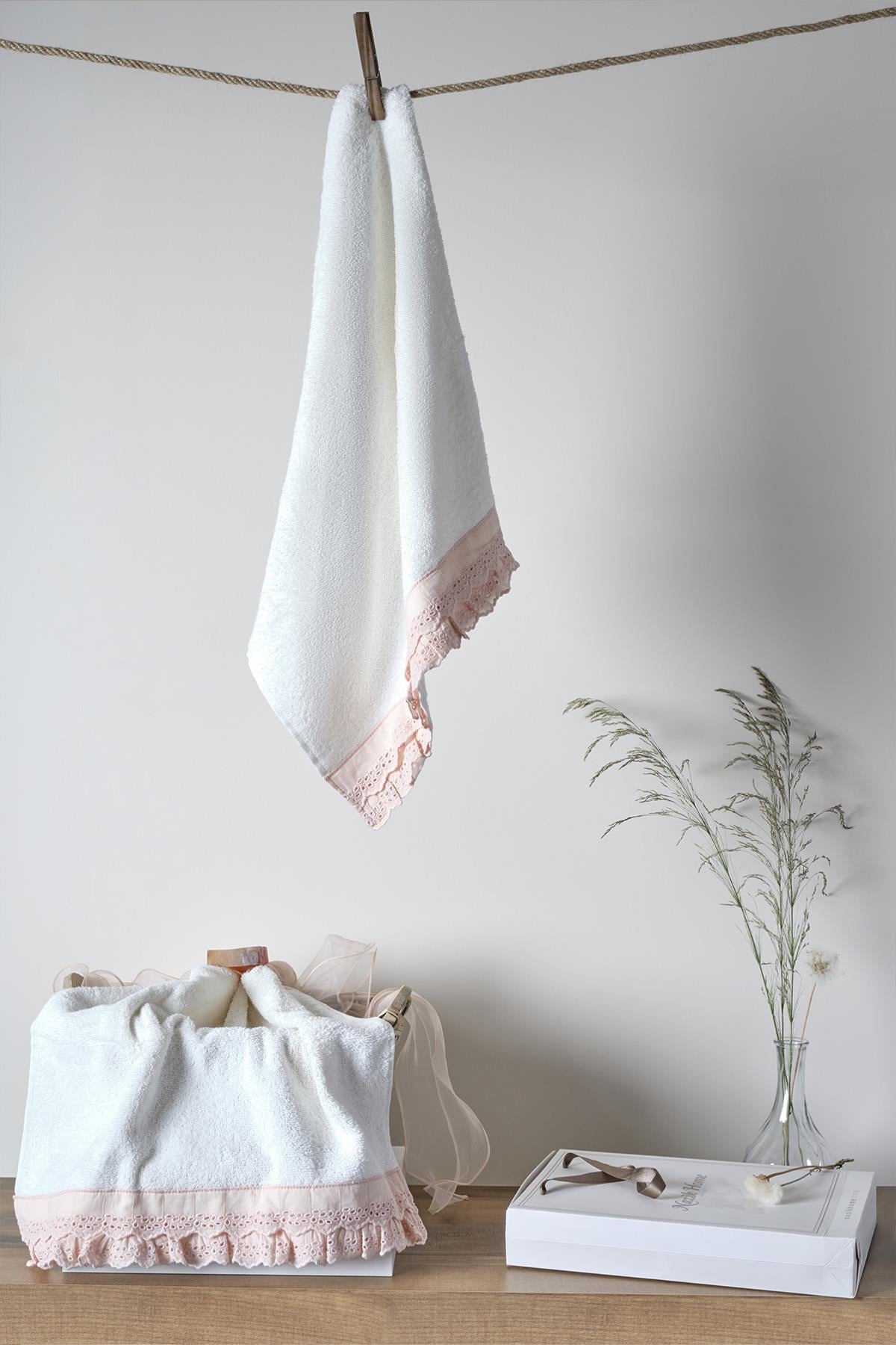 İrena 2'li Hediyelik Yüz Havlusu Seti (50 x 80 cm)