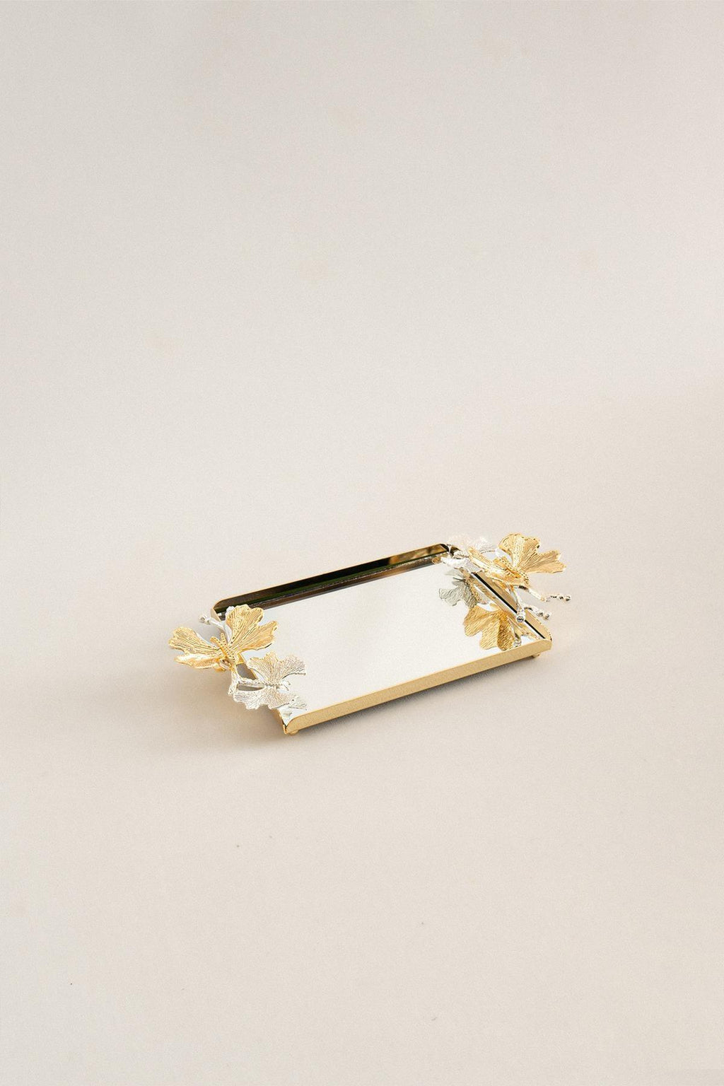 Laura Kelebek Kulplu Altın Mini Tepsi (22 x 15 cm) - Nazik Home - Yuvama Değer!