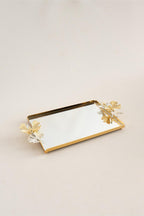 Laura Kelebek Kulplu Altın Orta Tepsi (32 x 22 cm) - Nazik Home - Yuvama Değer!