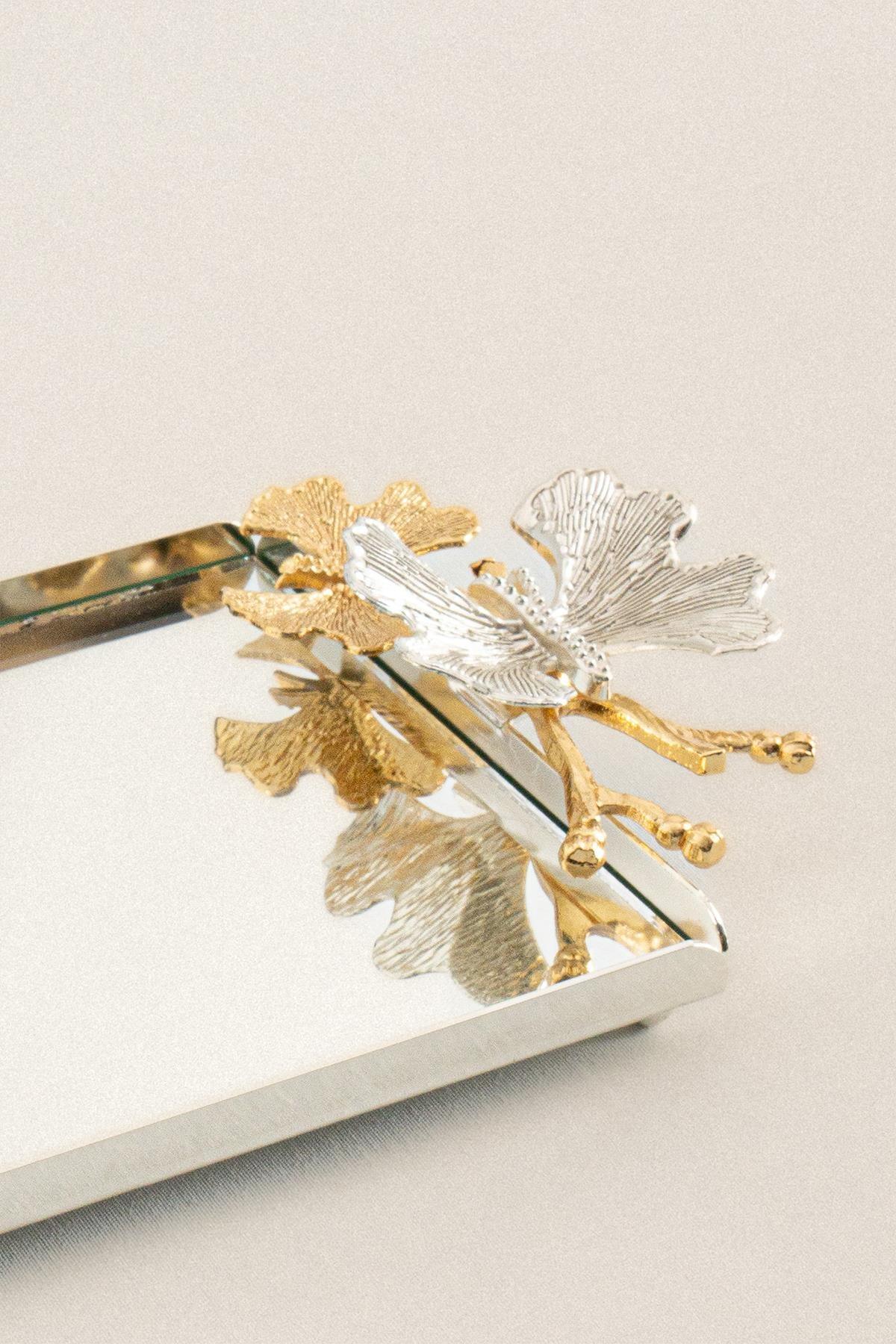 Laura Kelebek Kulplu Gümüş Mini Tepsi (22 x 15 cm) - Nazik Home - Yuvama Değer!