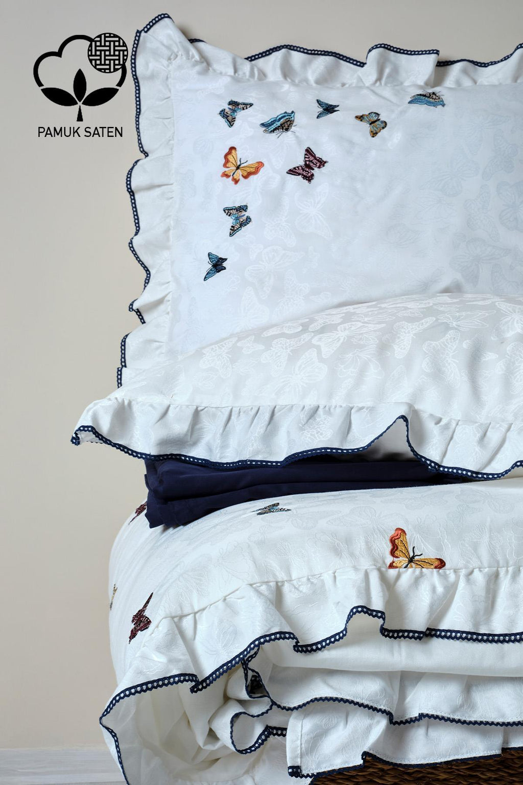 Laura Kelebek Nakışlı Pamuk Saten Çift Kişilik Nevresim Takımı - Nazik Home - Yuvama Değer!