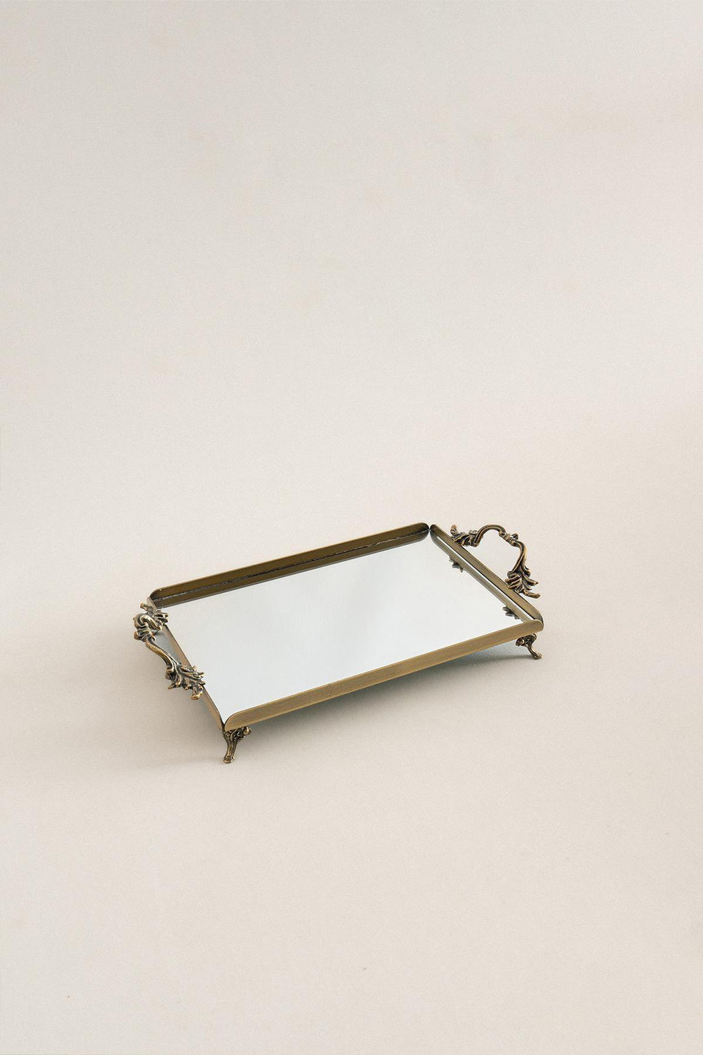 Mabel Zarif Kulplu Eskitme Küçük Tepsi (26 x 18 cm) - Nazik Home - Yuvama Değer!