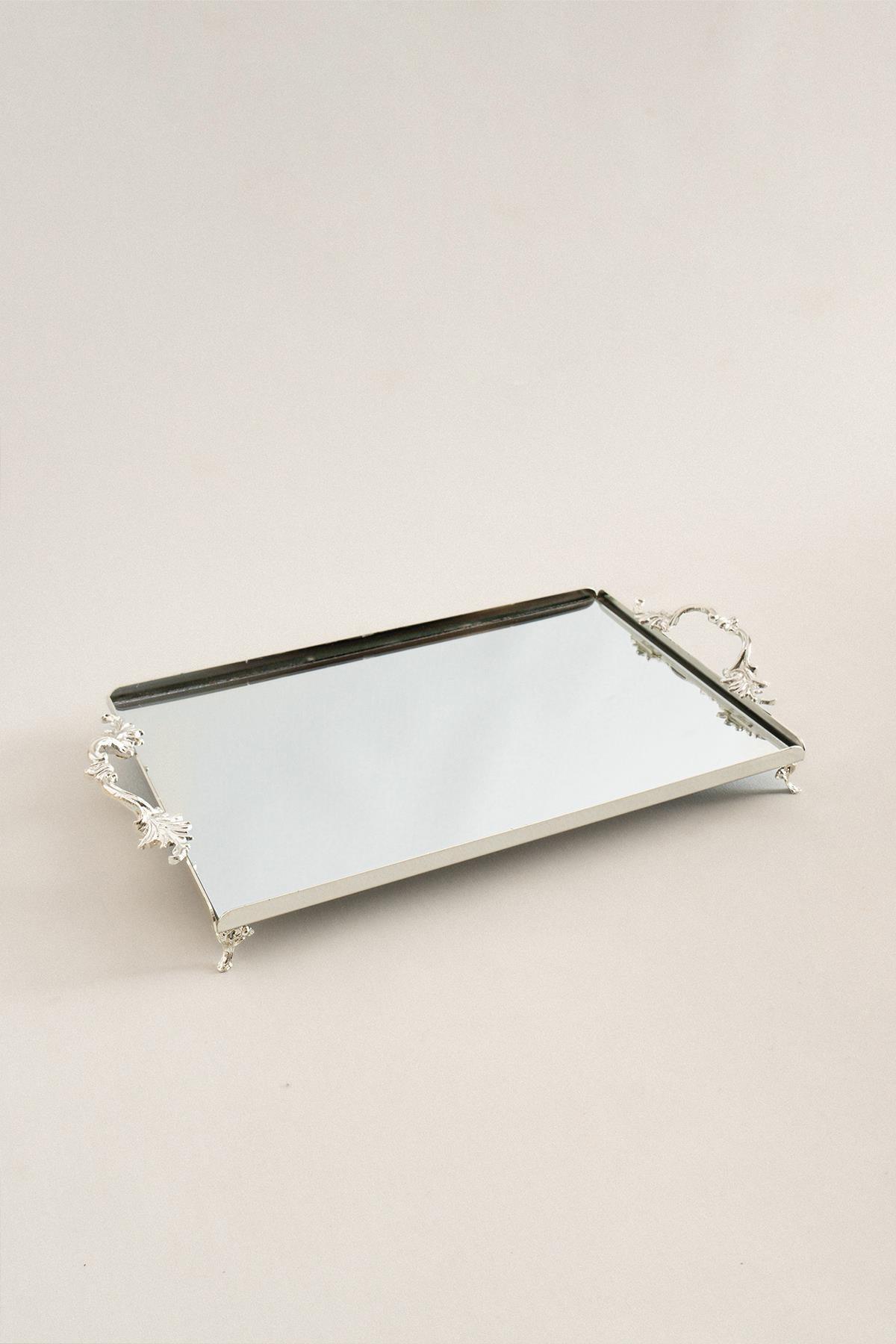 Mabel Zarif Kulplu Gümüş Büyük Tepsi (40 x 26 cm) - Nazik Home - Yuvama Değer!