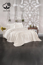 Marissa Güpürlü ve Jakarlı Pamuk Saten Pikeli Nevresim Takımı - Nazik Home - Yuvama Değer!