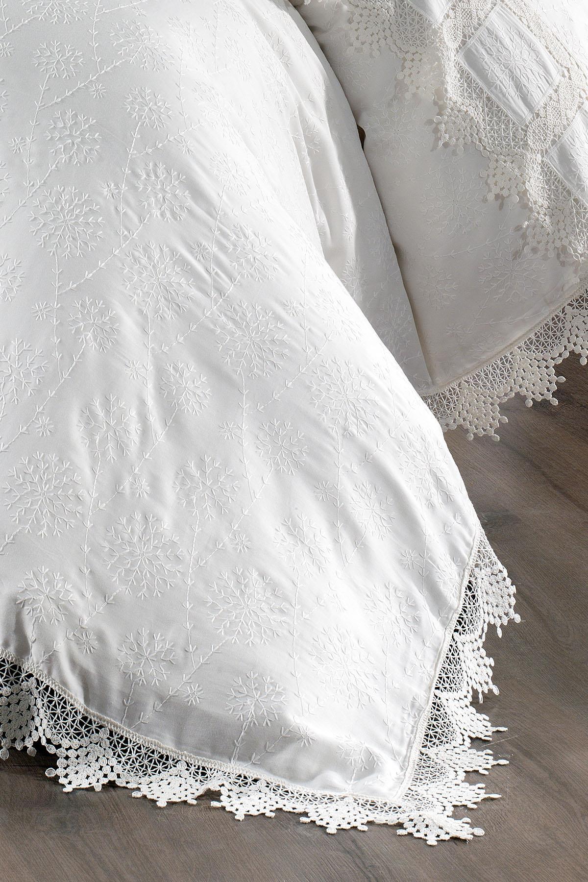 Mirage Dantelli Pamuk Saten Çift Kişilik 6 Parça Nevresim Takımı