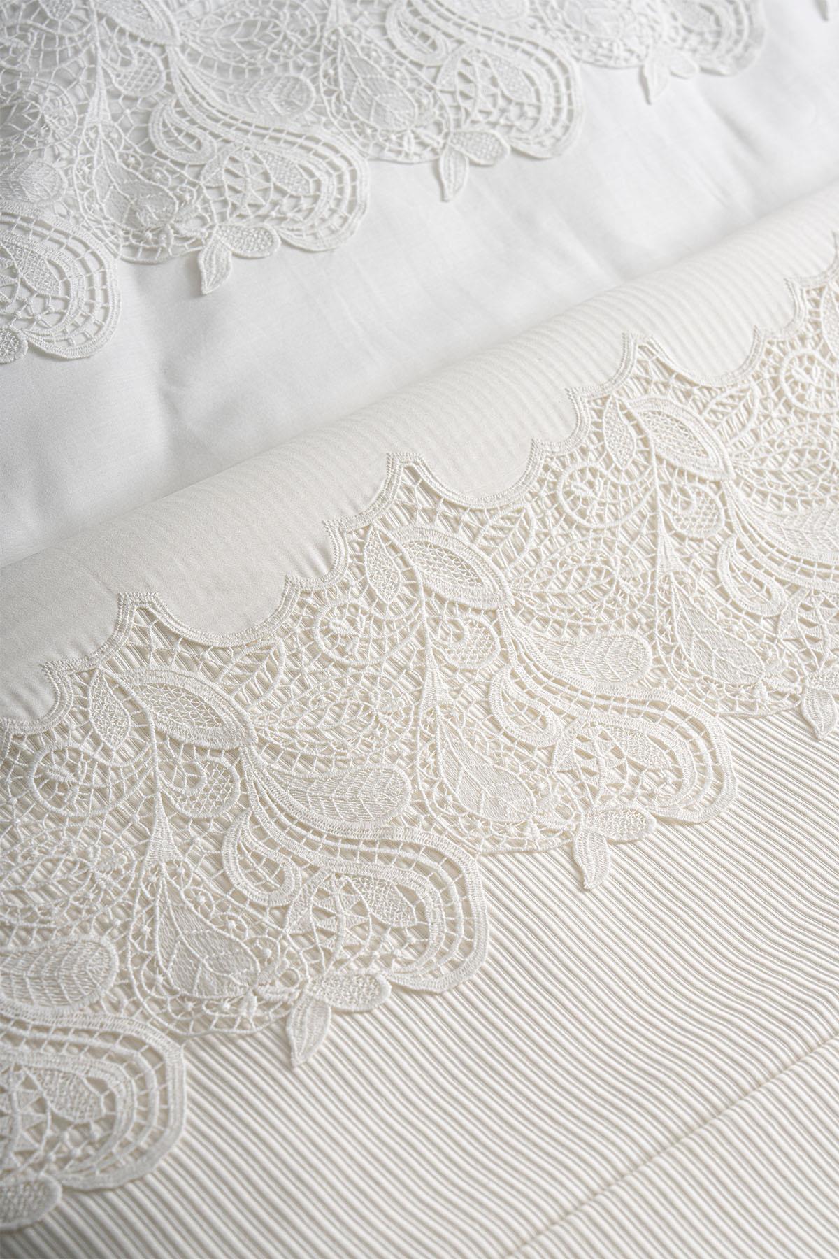 Mirena Dantelli Çift Kişilik 7 Parça Nevresim + Pike Set