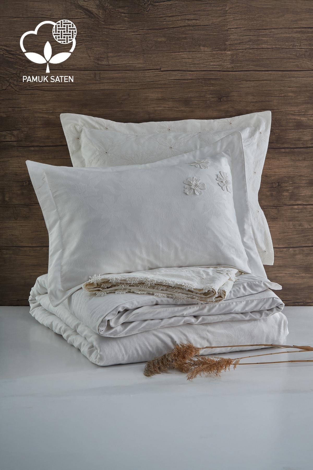 Nergiz Çiçek İşlemeli Çift Kişilik 9 Parça Nevresim + Pike Set - Nazik Home - Yuvama Değer!