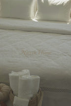 Queen İşlemeli Pamuk Saten Çift Kişilik 6 Parça Nevresim Takımı