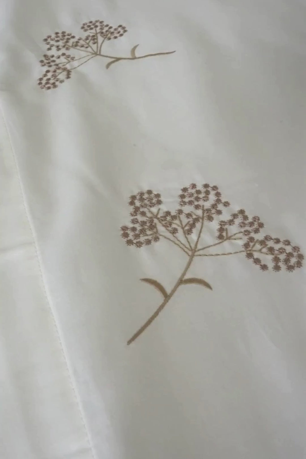 Sementa Çiçek Nakışlı Pamuk Saten Çift Kişilik 6 Parça Nevresim Takımı