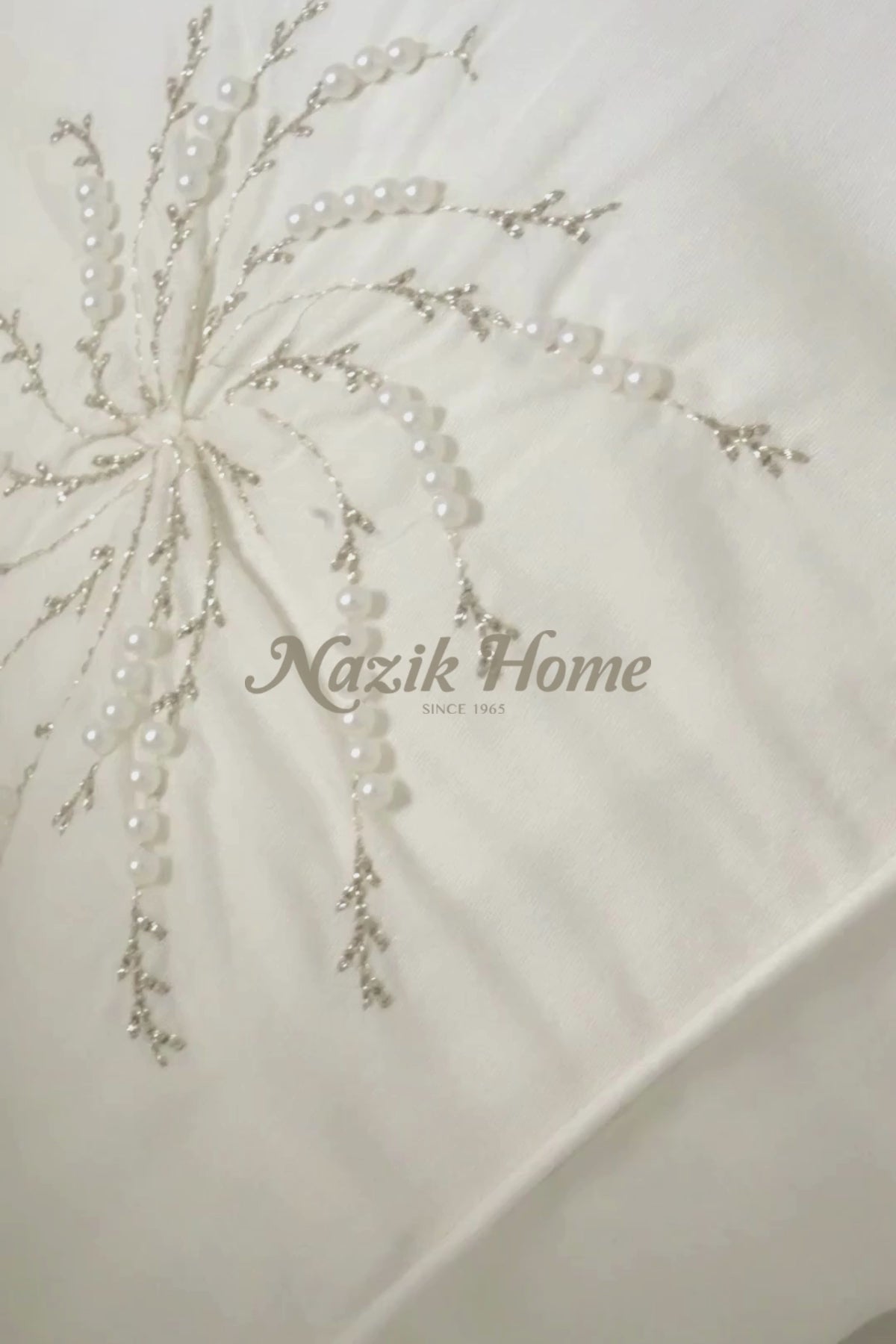 Lorient İncili Nakışlı Pamuk Saten Süper King Size 6 Parça Nevresim Takımı