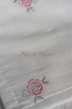 Flower Garden Gül Nakışlı El Havlusu (30 x 50 cm)