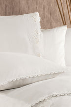 Puerta Çiçek İşlemeli Pamuk Saten Çift Kişilik 6 Parça Nevresim Takımı