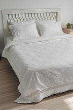 Queen İşlemeli Pamuk Saten Çift Kişilik 6 Parça Nevresim Takımı