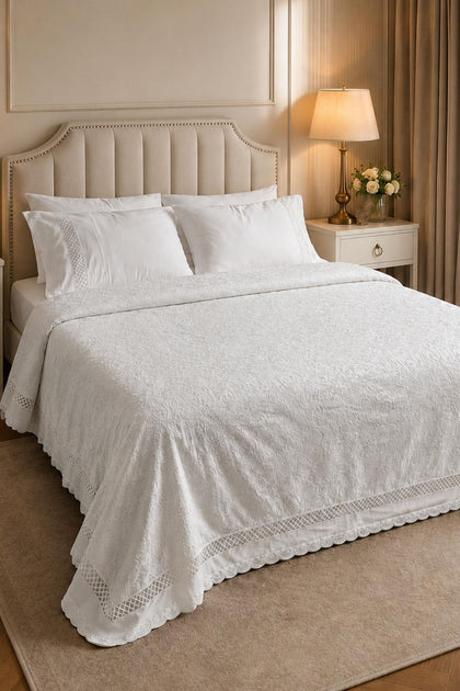 Queen İşlemeli Pamuk Saten King Size 6 Parça Nevresim Takımı