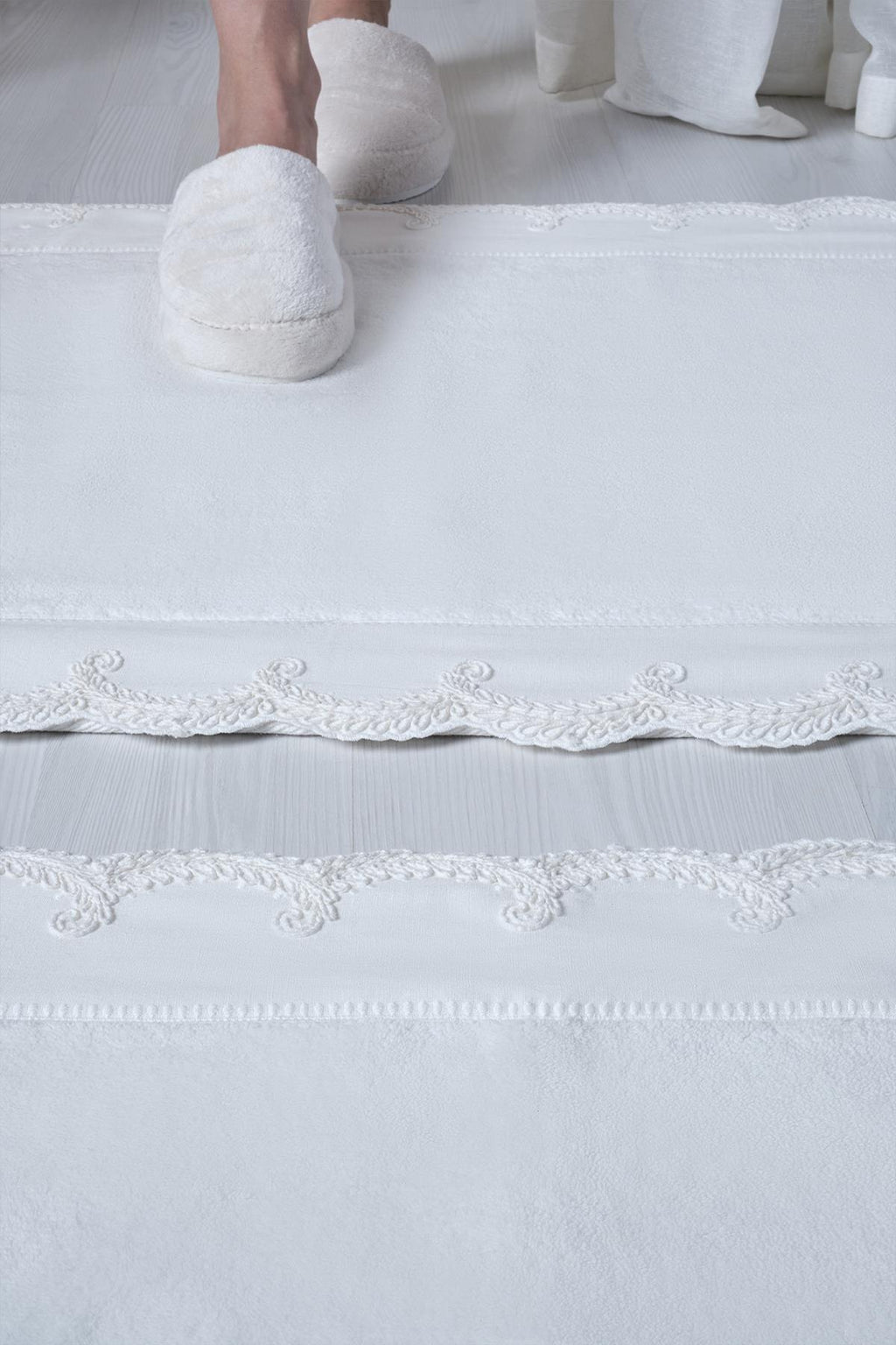 Ramos İşlemeli 2'li Paspas Set (60 x 100 cm) - Nazik Home - Yuvama Değer!