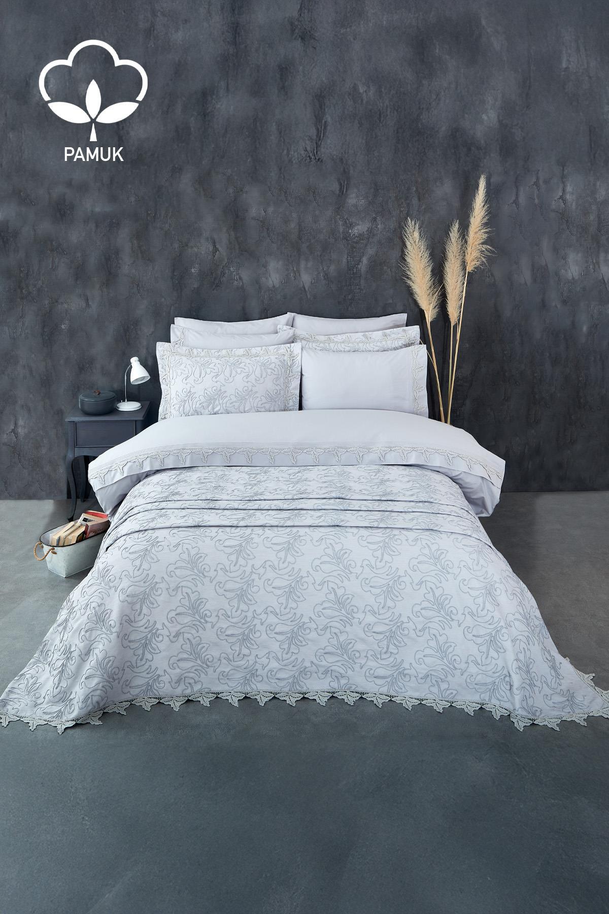 Ribera İşlemeli Çift Kişilik 9 Parça Nevresim + Pike Set – Nazik