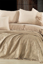 Rosella Dantelli Çift Kişilik 7 Parça Nevresim + Pike Set