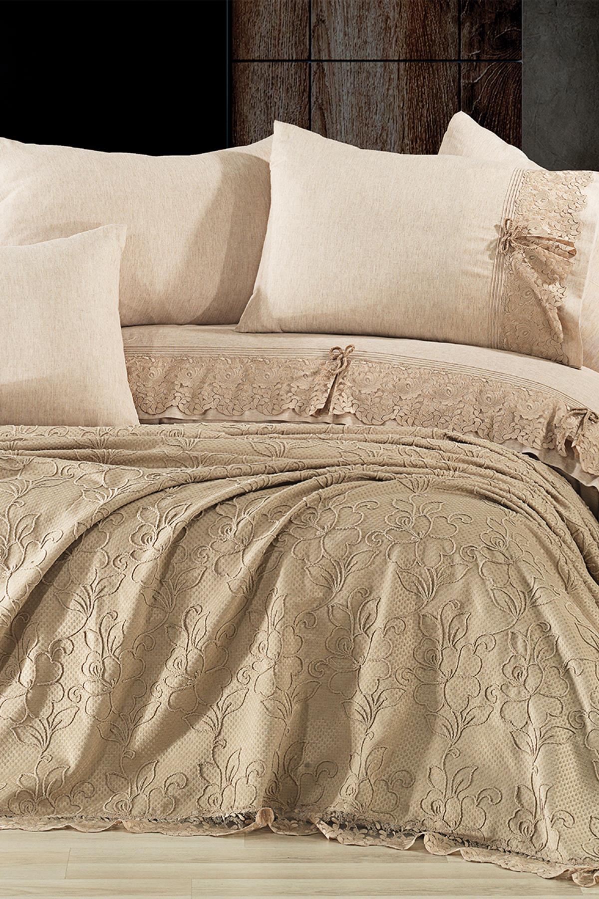 Rosella Dantelli Çift Kişilik 7 Parça Nevresim + Pike Set