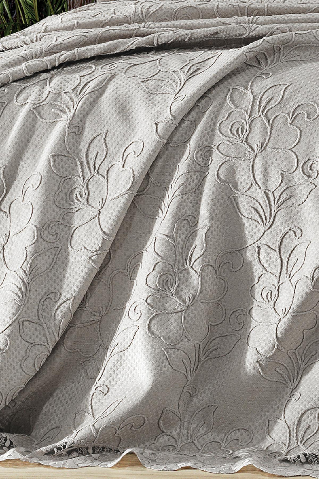 Rosella Dantelli Çift Kişilik 7 Parça Nevresim + Pike Set